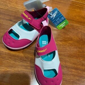 Speedo Hybrid Pro Girls Pink Water Shoes
